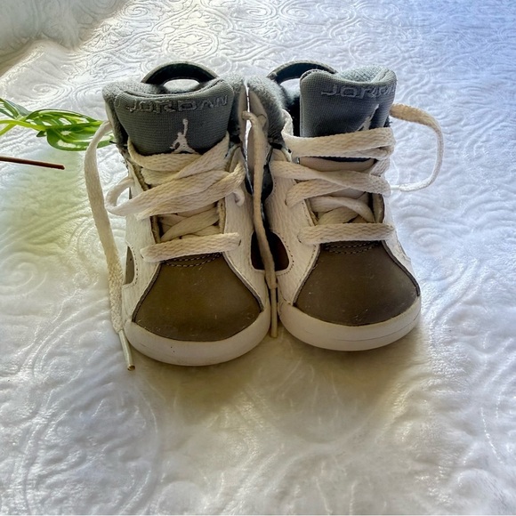 Jordan Other - Jordan 6 Retro Baby Sneakers White Gray Size 3C
